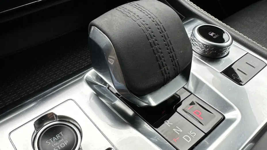 JAGUAR F-Pace F-Pace 2.0 D165 mHEV AWD R-Dynamic S