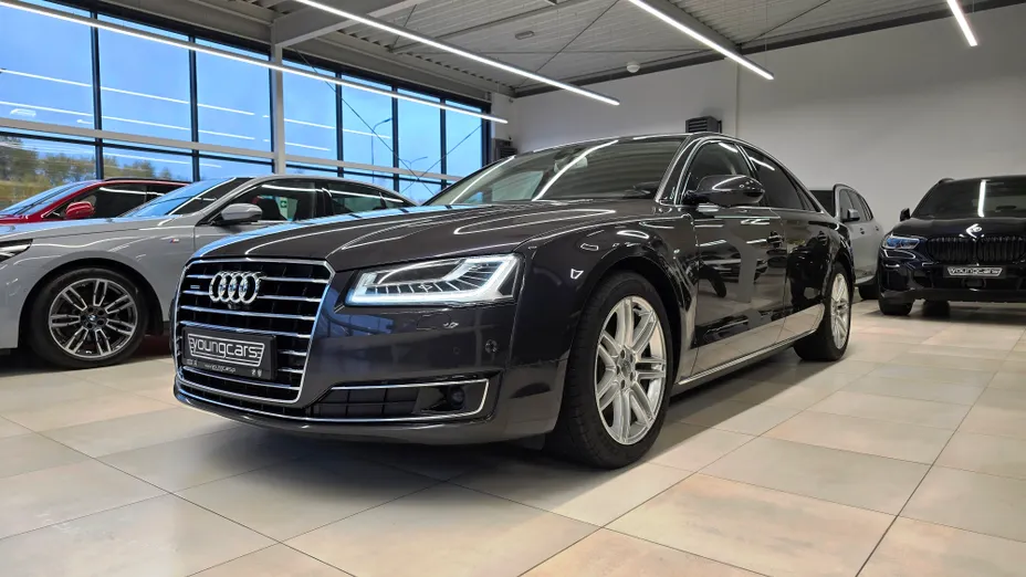 AUDI A8 A8 3.0 TDI clean diesel Quattro