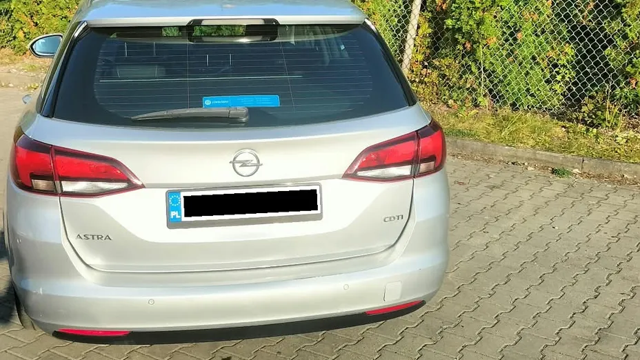 OPEL Astra -