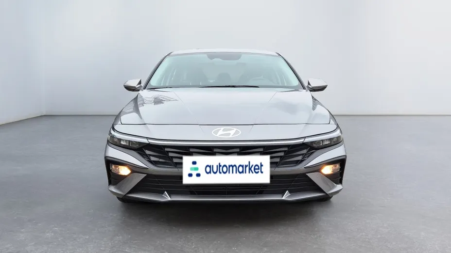 HYUNDAI Elantra Elantra 1.6 Modern CVT