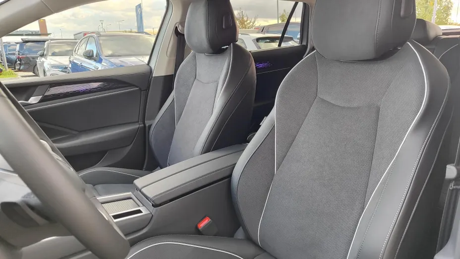 VOLKSWAGEN Passat Passat 1.5 TSI eHybrid PHEV 150kW Business Plus DSG Nowy