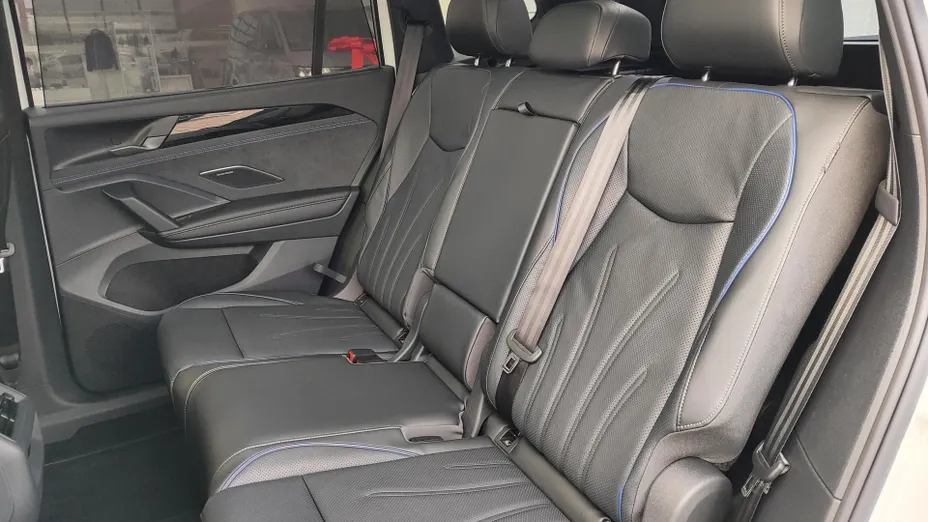 VOLKSWAGEN Tayron Tayron 2.0 TDI SCR 4Mot. R-Line Plus DSG Nowy