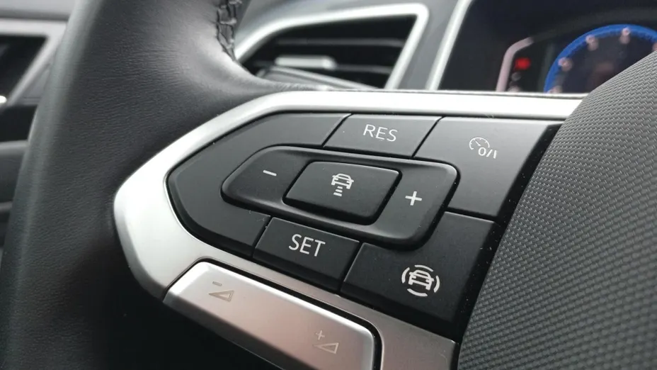 VOLKSWAGEN T-ROC T-ROC 1.5 TSI Style DSG