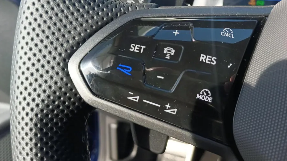 VOLKSWAGEN Golf Golf VIII 2.0 TSI 4Mot. R DSG Nowy