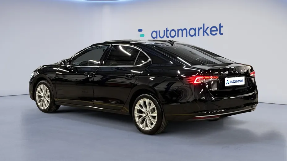 SKODA Superb Superb 2.0 TSI L&K DSG