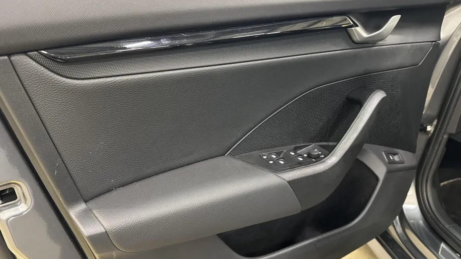 SKODA Octavia Octavia 2.0 TDI Selection DSG