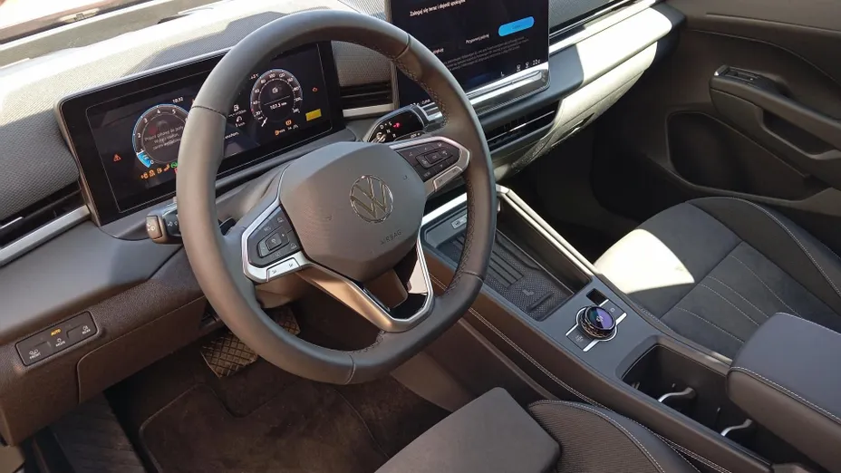 VOLKSWAGEN T-ROC T-ROC 1.5 eTSI Style DSG Nowy