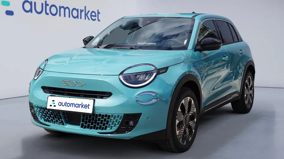 FIAT 600 600 1.2 Turbo Hybrid La Prima eDCT Nowy