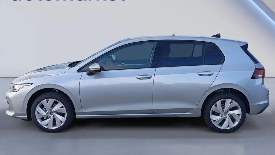 VOLKSWAGEN Golf Golf VIII 1.5 eTSI mHEV Life Plus DSG Nowy