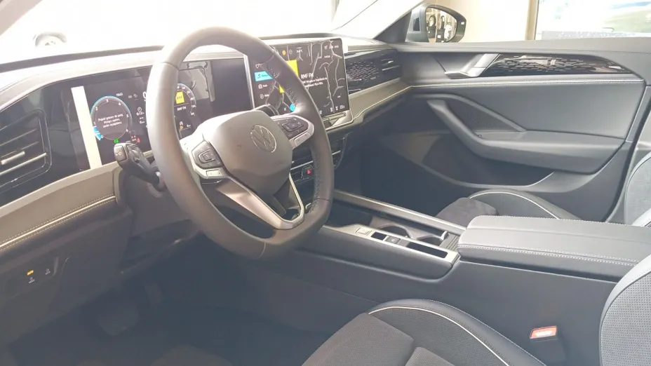 VOLKSWAGEN Passat Passat 2.0 TDI SCR Business Plus DSG Nowy