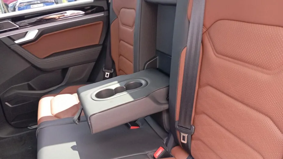 VOLKSWAGEN Touareg Touareg 3.0 V6 TDI 4Motion R-Line Final Edition Nowy