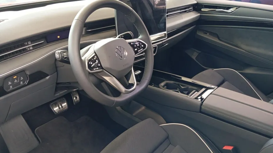VOLKSWAGEN ID.7 ID.7 77kWh Pro Plus Nowy