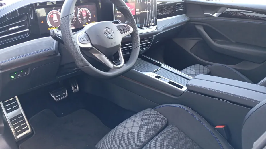 VOLKSWAGEN Passat Passat 2.0 TDI SCR R-Line Plus DSG Nowy