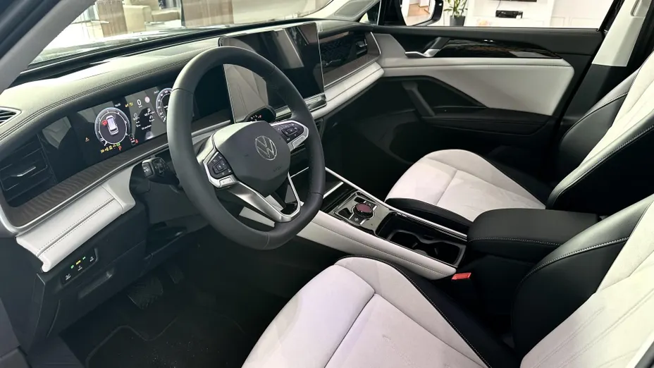 VOLKSWAGEN Tiguan Tiguan 1.5 eHybrid PHEV 150kW Elegance DSG Nowy