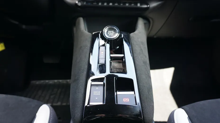 ALFA ROMEO Junior Junior 54kWh Sport Speciale Nowy