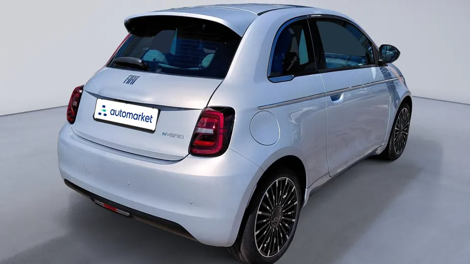 FIAT 500 500 1.0 GSE Hybrid La Prima Nowy