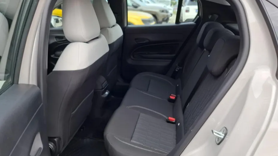 FIAT 600 600 1.2 Turbo Hybrid Icon eDCT Nowy