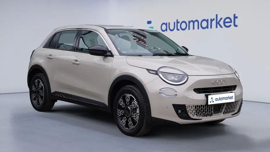 FIAT 600 600 1.2 Turbo Hybrid La Prima eDCT Nowy