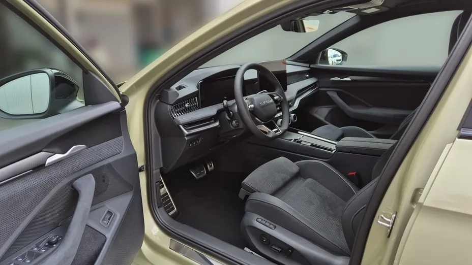 SKODA Superb Superb 2.0 TSI Sportline DSG Nowy