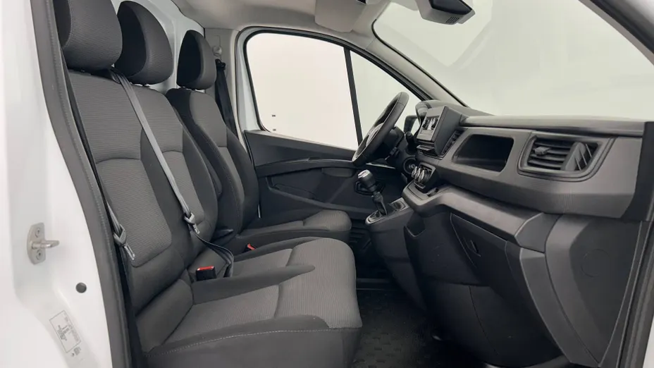 RENAULT Trafic -