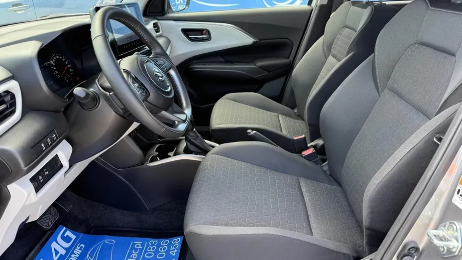 SUZUKI Swift -