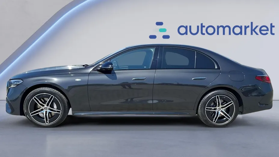 MERCEDES-BENZ E Klasa E 300 de PHEV 4-Matic AMG 9G-Tronic