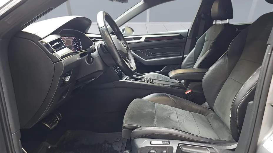 VOLKSWAGEN Arteon Arteon 2.0 TSI R-Line DSG