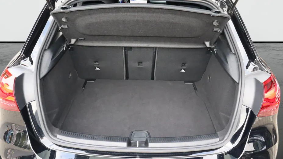 MERCEDES-BENZ A Klasa A 200 AMG Line 7G-DCT