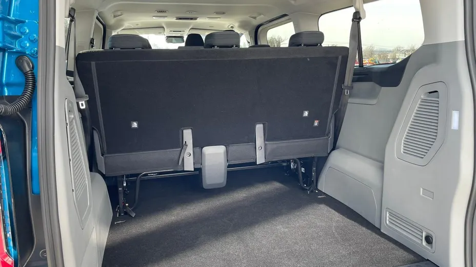 FORD Transit Custom Transit Custom Kombi 2.0 EcoBlue 320 L2H1 Limited M1 Nowy