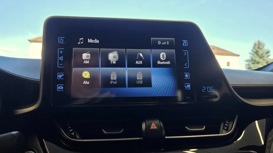 TOYOTA C-HR -