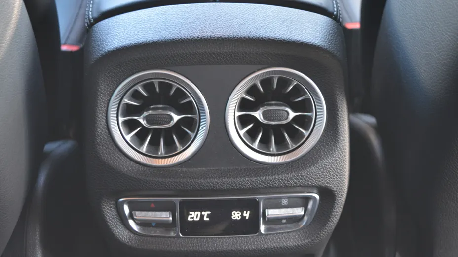 MERCEDES-BENZ Klasa G AMG G 63