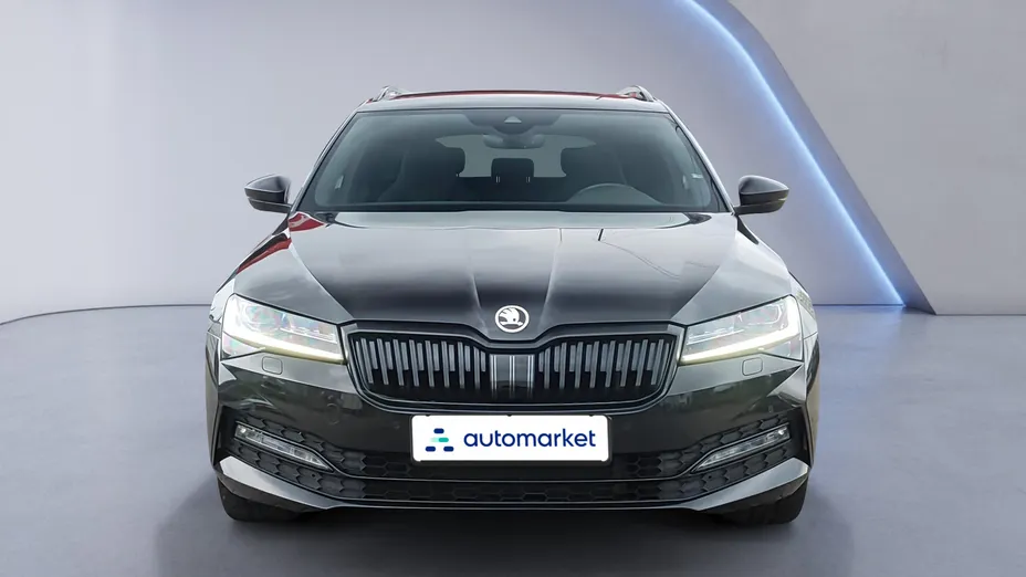 SKODA Superb Superb 2.0 TDI SCR Sportline DSG