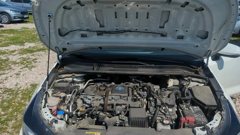 TOYOTA Corolla -