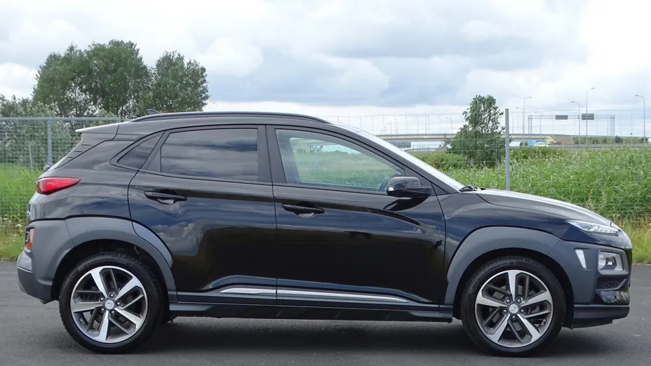 HYUNDAI Kona Kona 1.6 T-GDI Premium 4WD DCT