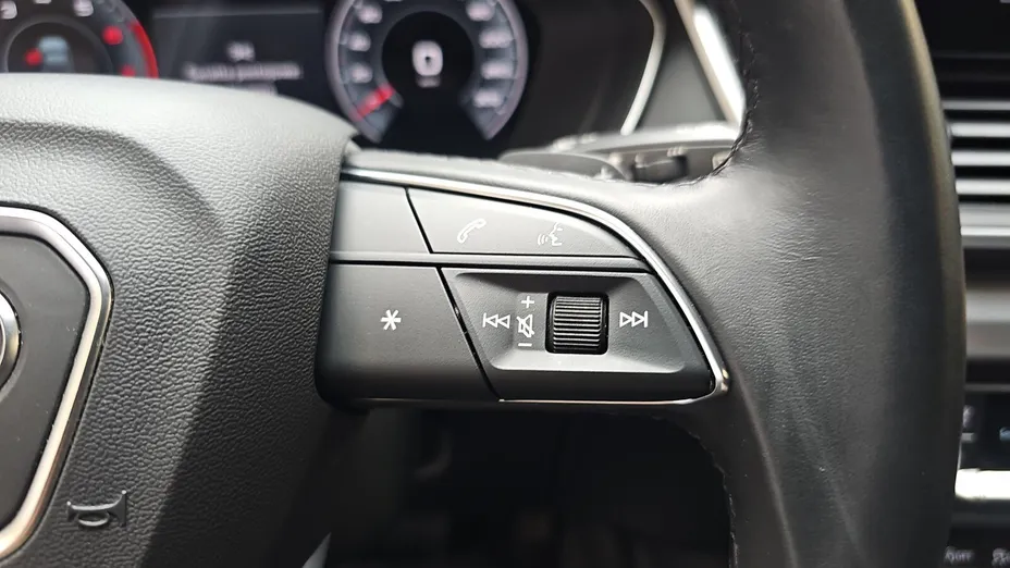 AUDI Q5 Q5 40 TFSI mHEV Quattro S Line S tronic