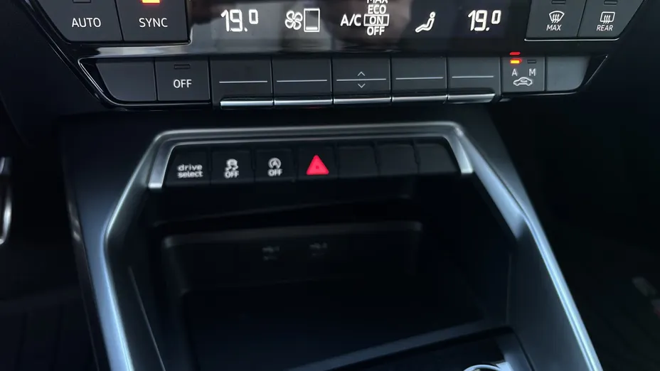 AUDI S3 Sportback -
