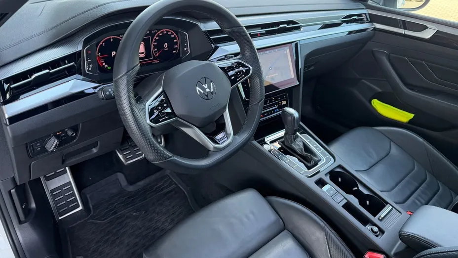 VOLKSWAGEN Arteon -