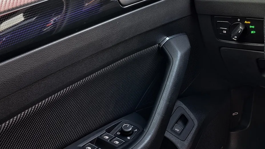 VOLKSWAGEN Arteon Arteon 2.0 TSI 4Motion R DSG