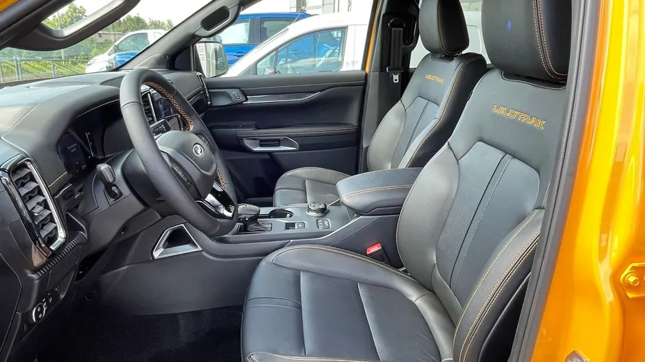 FORD Ranger Ranger 2.0 EcoBlue Bi-Turbo 4x4 DC Wildtrak aut Nowy