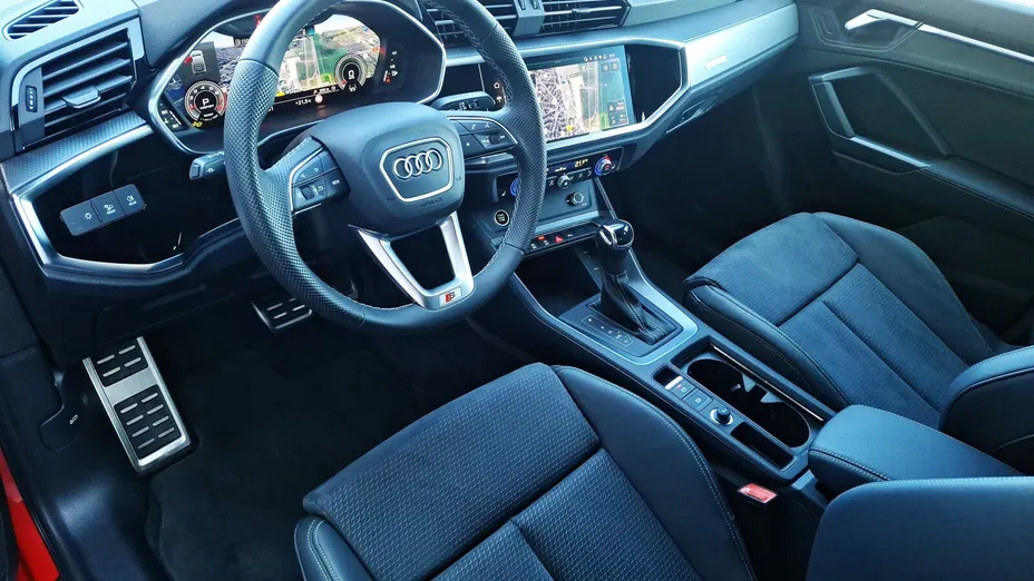 AUDI Q3 Sportback -