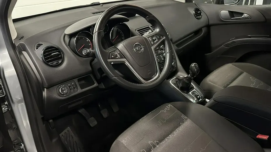 OPEL Meriva -