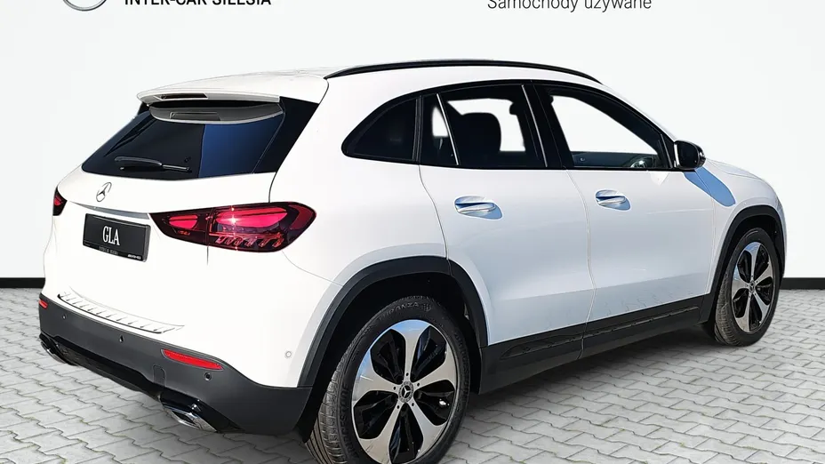 MERCEDES-BENZ GLA GLA 180 mHEV Progressive 7G-DCT