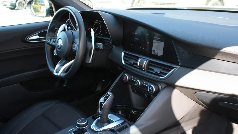 ALFA ROMEO Giulia Giulia 2.0 Turbo Sprint Q4 aut