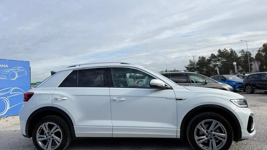 VOLKSWAGEN T-ROC -