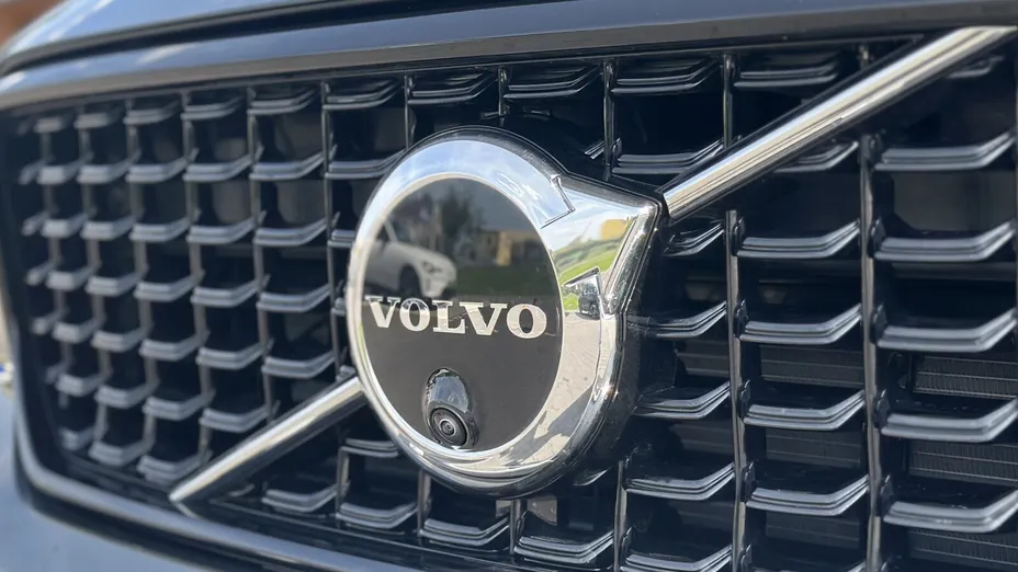 VOLVO XC40 XC40 B3 Plus Dark aut