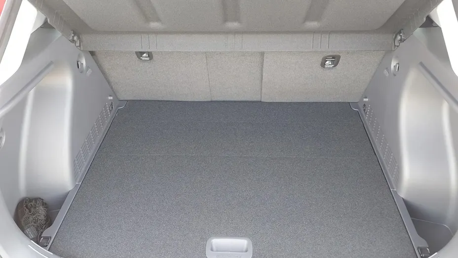 HYUNDAI Kona -
