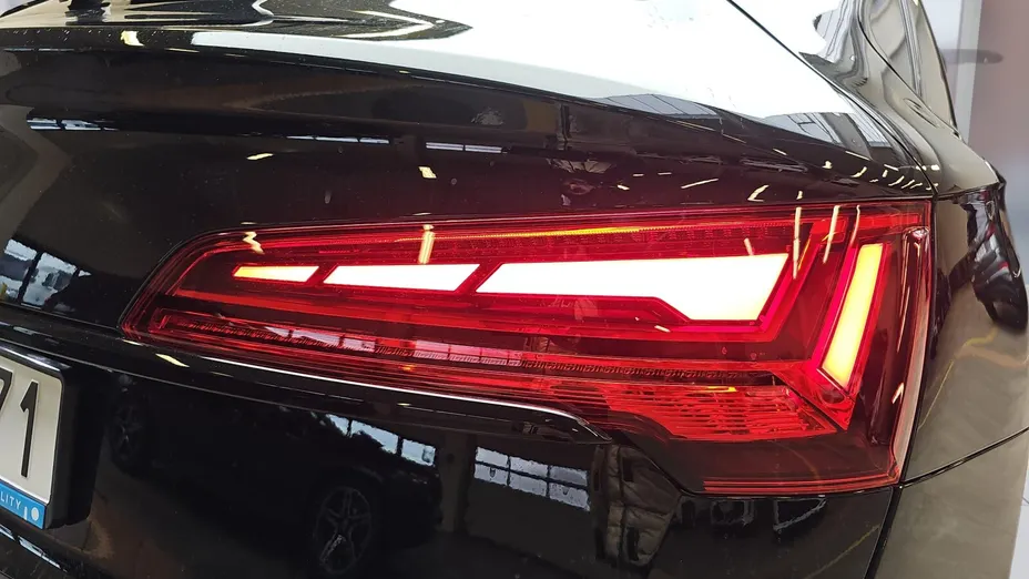 AUDI Q5 Q5 40 TDI mHEV Quattro S Line S tronic