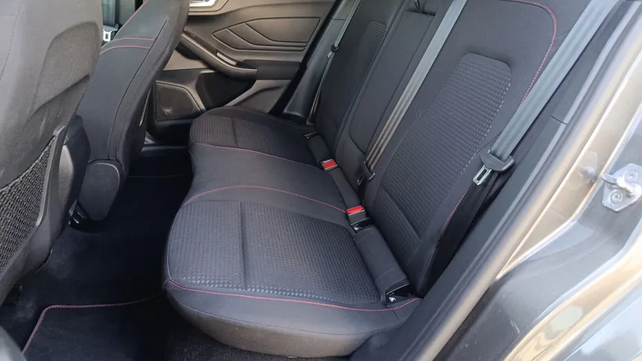 FORD Focus Focus 1.0 EcoBoost mHEV ST-Line Design aut