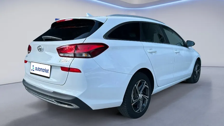 HYUNDAI i30 i30 1.0 T-GDI Smart