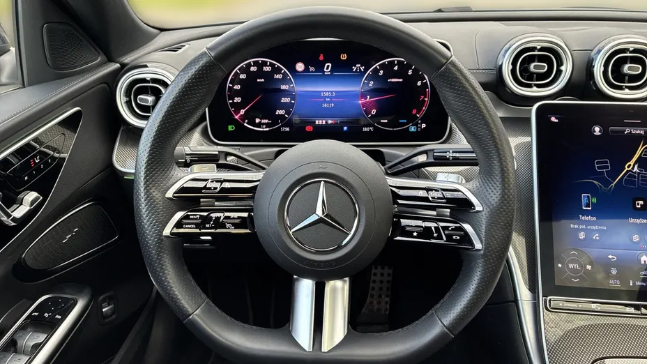 MERCEDES-BENZ C Klasa C 200 mHEV 4-Matic AMG